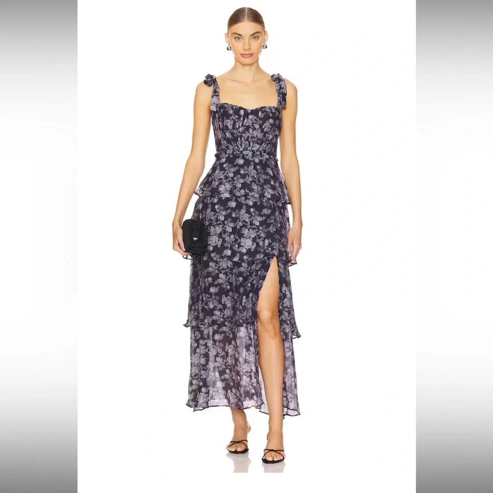 Astr Mellorie Dress in Navy & Grey Floral